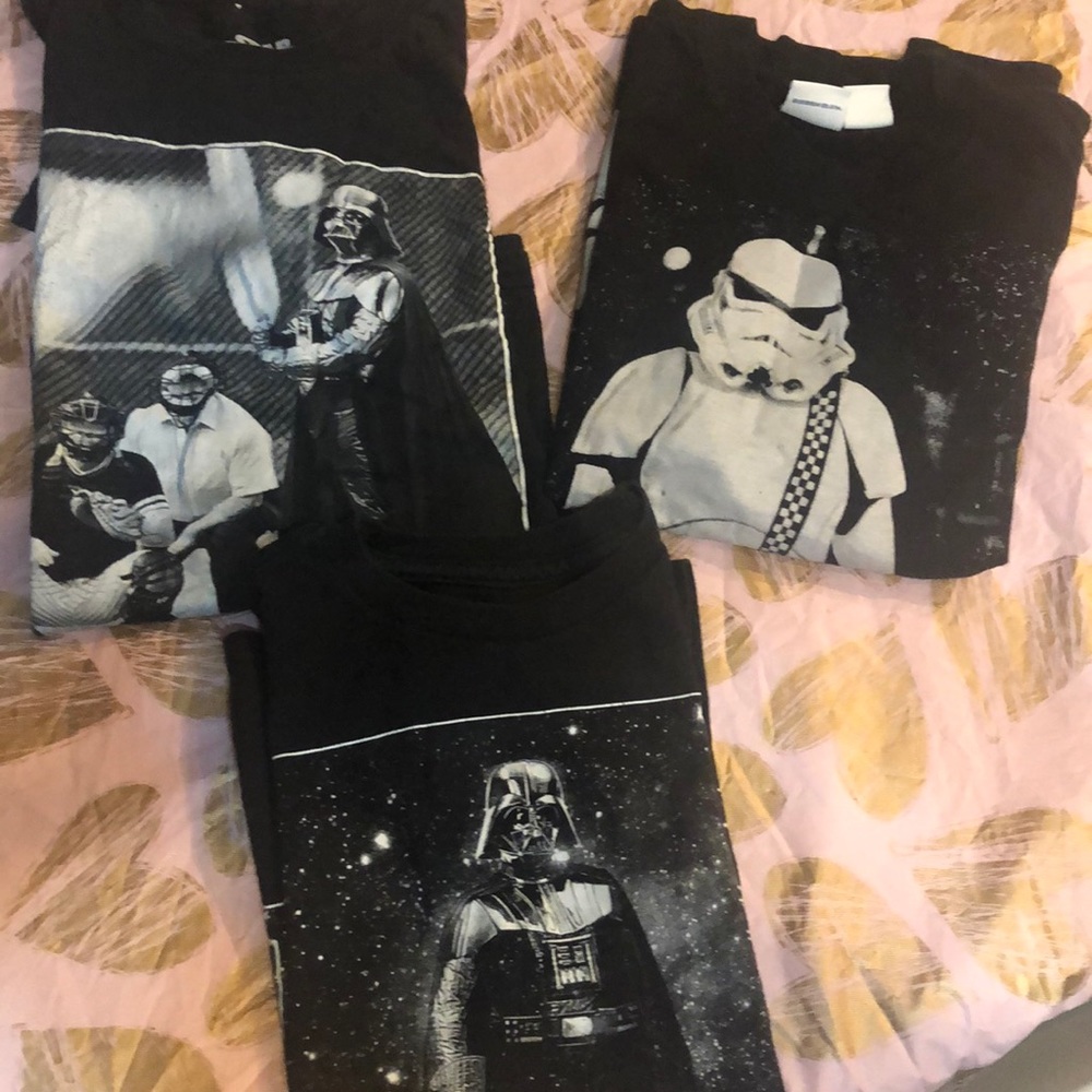 Star Wars shirts black small & Med